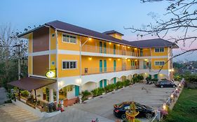 Baanlugchange Hotel โรงแรมบ้านลูกช้าง